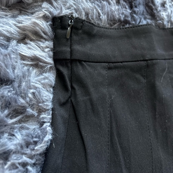 Poster Grl x Dolls Kill Black Pleated Mini Skirt – Size Large (NWT) - Picture 7 of 8